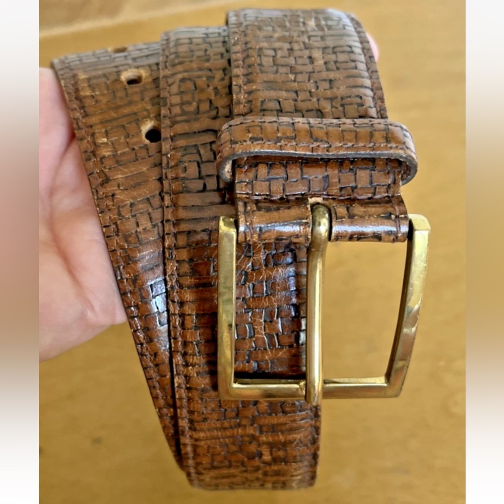 Trafalgar Men's Brown Woven Leather Dress Belt Size 36 MADE IN USA